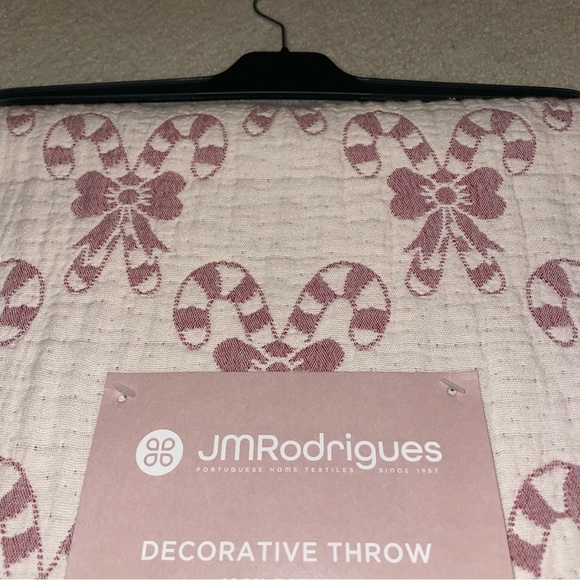 Beige and Red Candy Cane Bow Christmas Decorative Throw - Picture 2 of 7